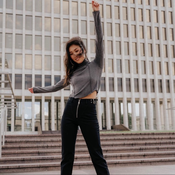 NWT Kittenish Black Bronx Buckle Straight Denim Jeans - Picture 3 of 7